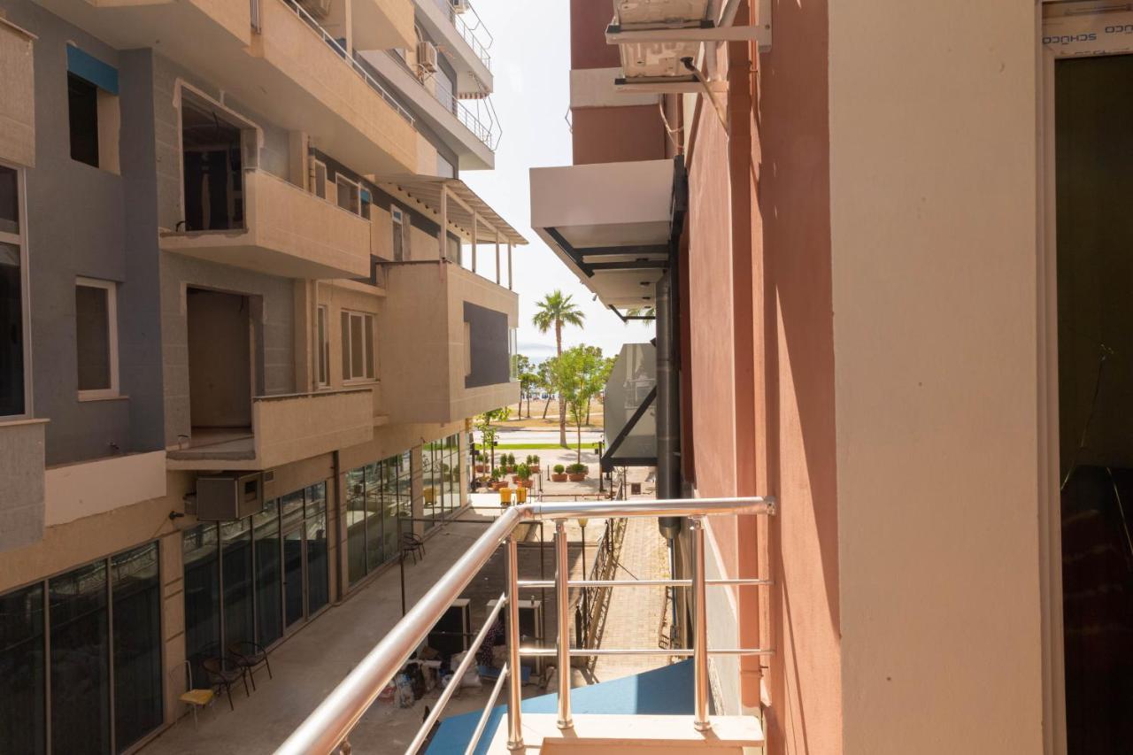 Hotel Aglon Vlorë Exteriér fotografie