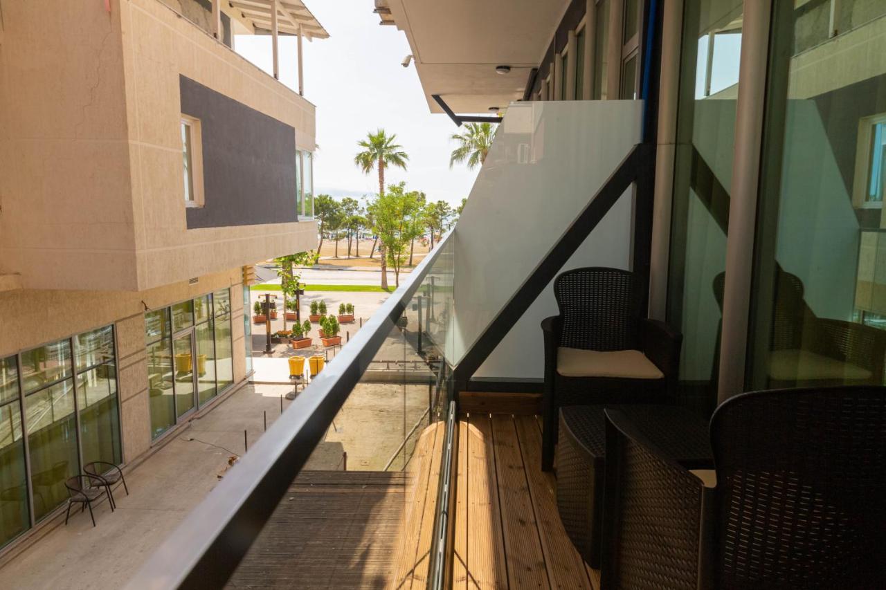 Hotel Aglon Vlorë Exteriér fotografie